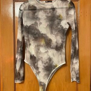 DO NOT BUY, NOT AVAILABLE Zara Monochrome Abstract Bodysuit